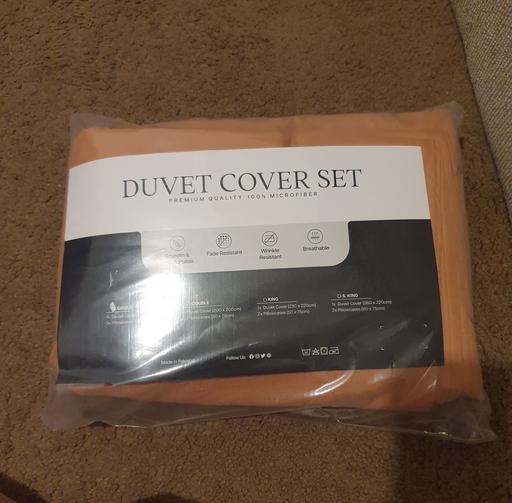 Buy & Sell West Midlands Walsall - Photos for Double duvet Cover with 2 pillow cases