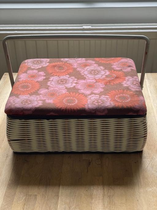 Buy & Sell Cheshire East Over Alderley - Cheshire East - Photos for Vintage 60’s Wicker Sewing Basket