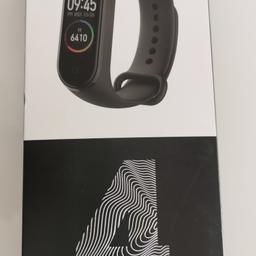 Verkaufe hier ein neues MI Smart Uhr Band 4 kompatibele con. Android 4,4e
iso 9,0. Fitness - Tracker armband, polsband, oplaadkabel, Bluetooth in schwarz Farben die ist neu siehe Bilder in top Zustand mit original Verpackung . Neu Preis 45,99