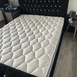 King bed with mattress
