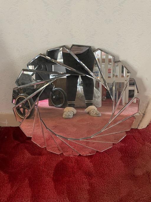 Buy & Sell East London - Photos for Large mirror