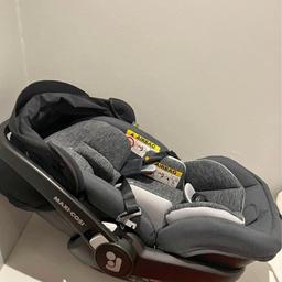 Maxi Cosi Marble i-Size Car Seat inc Base - Essential Graphite
Hardly used reclining car seat. Perfect for long journeys.
comes with
new born baby support
extended hood
isofix
this is a fantastic carseat
reclines so baby is not sitting in same position.lays back so baby laying down a bit
hood has a mesh so you can see baby and extra air vent
all in good clean condition
selling for
£60
it cost a lot
so it's a bargain
cash on collection please
May deliver locally or for fuel cost 
