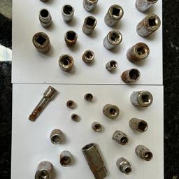 Bundle of random sized sockets, 30 in total
A little bit rusty, but otherwise ok
Collection only mere green area