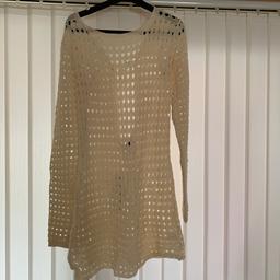 Brand new brands at new look
Blue vanilla boutique 
Cream long sleeve dress/kaftan
Size large