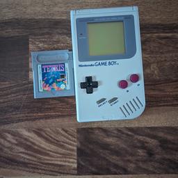 Hallo,

verkaufe hier meinen Game Boy DMG-01 in Grau mit dem Spiel Tetris. Beide Sachen funktionieren ohne Probleme, haben aber Gebrauchsspuren (siehe Bilder).

Privatverkauf keine Garantie und Rückgabe. Preis verhandelbar. Nur Abholung.
Mit freundlichen Grüßen