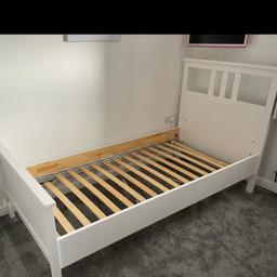 White wood single bed frame.Bought from IKEA
Great condition from a smoke free home.
