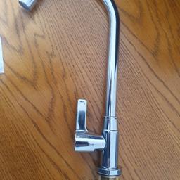 Here we have a Brand New unused mono lever swan neck plastic/metal tap never fitted.
no returns