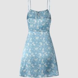 Size Small Ladies/Teens/Older Girls BNWT Cider Blue Ditsy Cami Fashion Light Dress £6.99…Strood Collection or Post A/E…💕

Check out my other items..💕

Message me if wanting multi items save on postage…💕