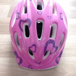 Girls helmet. Size 48-52 cm.
Collection from B70.