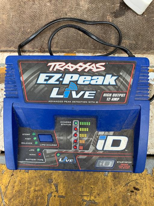 Buy & Sell West Midlands Solihull - Photos for Traxxas Ezpeak live mc-80i charger