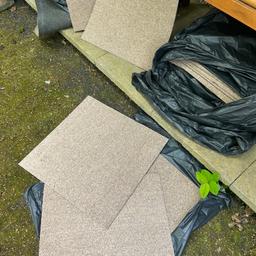 100 carpet tiles - 40new in boxes 60 used but excellent condition
Only 75p. Per tile ! 