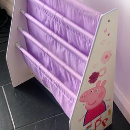Hello Homes Peppa Pig Sling Book Case / Bookcase / Book Stand

It is in good condition from a smoke and pet free home. Measures 60cm tall x 51cm wide.

Cost £36 collection Woodford, IG8.

Lots of Peppa Pig books also for sale. Smoke and pet free home.