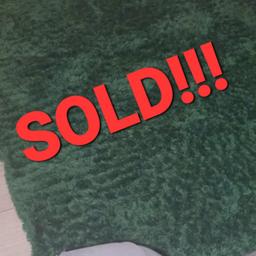 LARGE GREEN RUG
160cm x 230cm (5ft 3" x 7ft 6")
USED BUT VERY GOOD CONDITION
ONLY CHANGING AS NEED DIFFERENT COLOUR
Cash on collection only
Pick up only
Location: N16 Newington Green…
