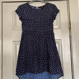 Girls Spotty Dress -Sz 9-10 Years 

-Excellent Condition-