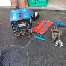 Draper welding equipment 
loads of welding clamps / magnets
welding mask
loads of rods
bag, hammer,gloves
perfect working order