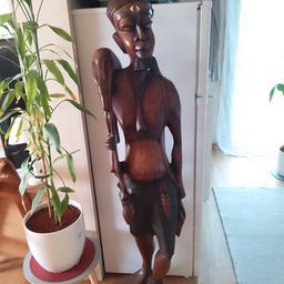 Verkaufe Hochwertige Afrikanische Figuren. Sie sind 25 Jahre alt und 150 cm groß. Aus Nichtraucher und Tiere frei Haushalt. Nur selbst Abholung. Preis ist nicht verhandelbar.