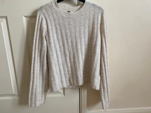 Buy & Sell East London Blackwall - East London - Photos for Beige knit jumper