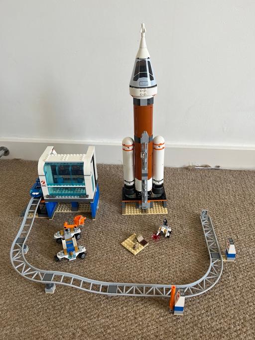 Buy & Sell Staffordshire Cannock Chase - Photos for Lego City Deep Space Rocket & Launch Control