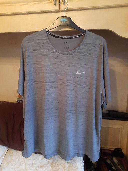 Buy & Sell Merseyside Saint Helens - Photos for BNWOT Nike tshirt size 2XL