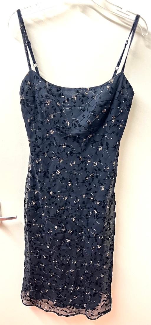 Buy & Sell South West London West Brompton - South West London - Photos for Coast Floral Embroidered Lace Dress