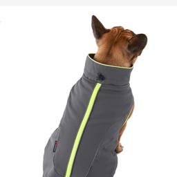 Lovely quality , soft touch, reflective dog coat. Lined. Washable. This is new without tags. Smaller coat available. No offers please.