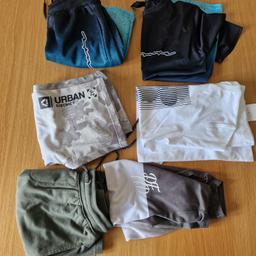 Here for sale is a bundle of boys summer clothes aged 10-11 years.

1). New without tags black to blue ombre t shirt and shorts set

2). Khaki shorts

3). Khaki and white block defend t shirt that is 11-12 years but fit with these clothes

4). New without tags white with camo print shorts

5). New with tags white t shirt

Collection only Norton Canes