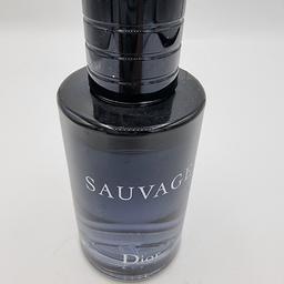 Mens
Dior Sauvage
Eau De Toilette spray
100ml size 
this has been sprayed only once bought as a Christmas gift for my other half but he doesn't use it