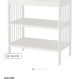 Used ikea guliver changing table. Used only couple of months. Comes with pots.