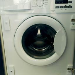 Zanussi Flextime 7kg washer. 1200 rpm spin, timer function and all the usual programmes.
Just over a year old - only used once or twice a week.
Collection Only.