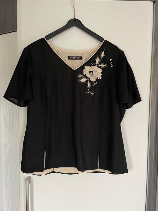 Buy & Sell Lancashire Preston - Photos for Jacques Vert black floaty top