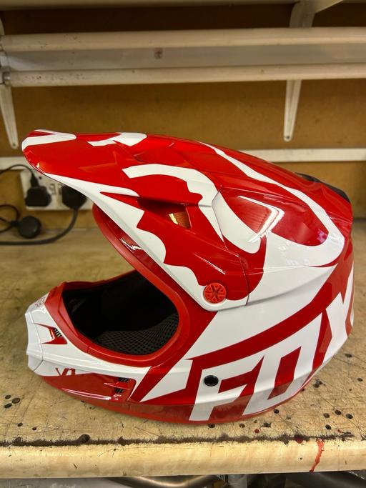 Vehicles Kent Sevenoaks - Photos for Motocross Kids fox racing helmet