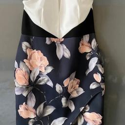 Size 20 Ladies Gorgeous BNWT Pink Boutique Multi Floral Wrap Detail Special Occasion Fashion Dress £14.99…..Strood Collection or Post A/E…💕

Check out my other items…💕

Message me if wanting multi items save on postage…💕