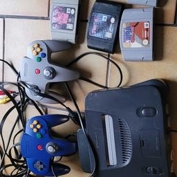Ich verkaufe ein Super Nintendo 64 mit 2 Controller und Spiele für