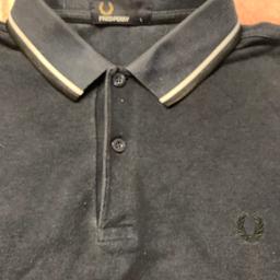 SIZE LARGE MENS GENUINE FRED PERRY NAVY LONG SLEEVE POLO TOP GOOD CONDITION LITTLE FADED IN COLOUR