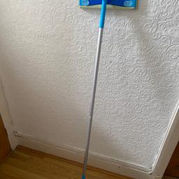Flash Speed Mop 
No wipes included 
RRP- £10
