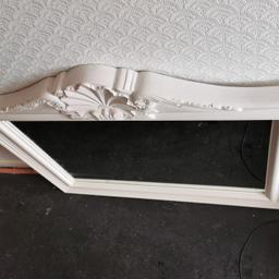 A large front room mirror made from plaster to make add class to any front living space. Can deliver for free within 10 miles of bolton.