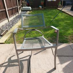 4 garden chairs. metal, some rust on them but not too bad. Still solid. chairs only. £30ono