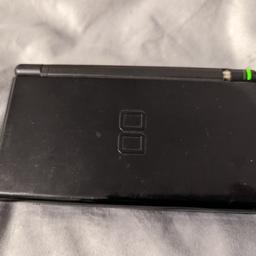Nintendo DS lite console in black. great condition for it's age. a few marks on top and missing the game pak cover. Holds charge and no issues with the console. Comes with a stylus but no memory card or advance card slot cover. Can be modded if you want for £25. Ask about bundling with games or a case. Game shown is not included. Offers welcome and will post or you can collect.
