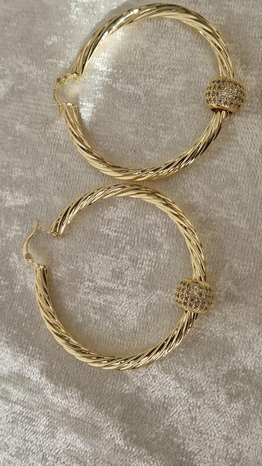 Buy & Sell South East London Croydon - Photos for women hoop earrings