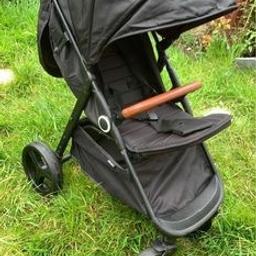 In good condition, very sturdy. Includes footmuff.

Selling as we already have a double pram and another single stroller for run around. 

Collection Only. 

From birth up to 22 kg
Easy folding with one hand – CLICK & FOLD
Maintenance-free wheels with shock absorbers
Large seat with extensive adjustment options
Extendable hood with viewing window and pocket

Unfolded dimensions: L95 x W57 x H106 cm
Folded dimensions: L83 x W62 x H27 cm
Seat dimensions: H47 x W35 x D22 cm
Length of the seat in lie-flat position: 94 cm
Front wheel diameter: 16 cm
Rear wheel diameter: 25 cm
Basket capacity: 2 kg
Weight: 9.8 kg