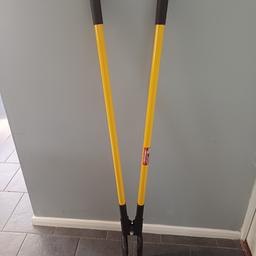 Heavy duty post hole digger
Brand new
purchased in error