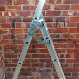 3 way combination £40
Like New condition 
3 way combination ladder 1.87m 
RRP £89.99 New 
Cash on collection 
Stockport SK8
