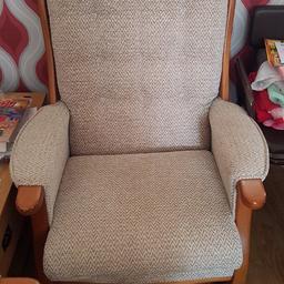 2 x 2 seater 1 x 3 seater 1 x rocking chair it's to big for my mums flat
in perfect condition no scratches rips or wear or tear fantasic condition from a pet free home