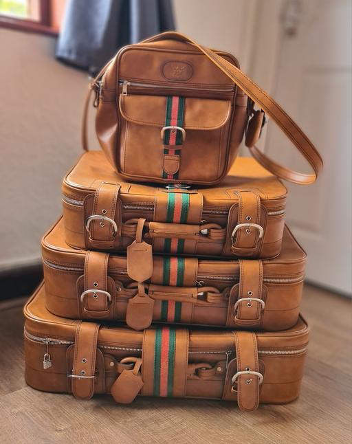 Buy & Sell Greater Manchester Wigan - Photos for vintage leather suitcases RJW Luggage