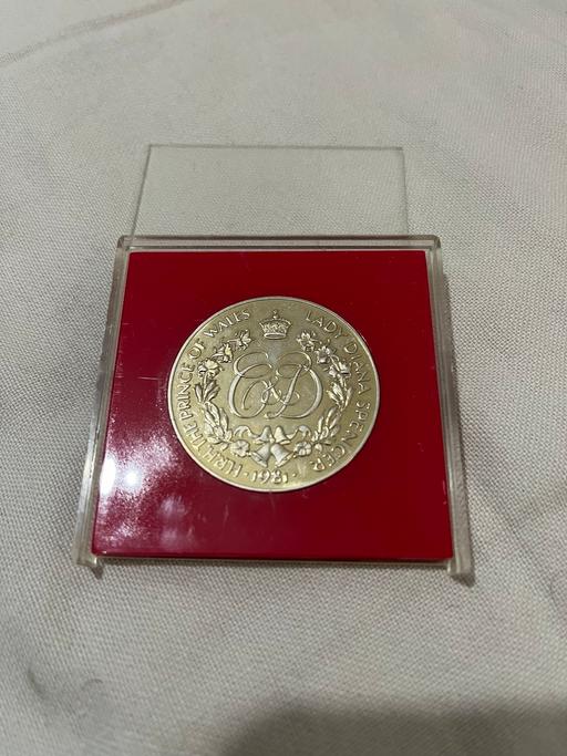 Buy & Sell East Dulwich South East London - Photos for H.R.H THE PRINCE OF WALES LADY DIANA SPENCER