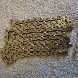 Kmc bike chain 10 speed with Quick link hardly used
can deliver or post for extra
