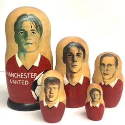 A rare set of Manchester United wooden nesting dolls.
Five pieces:
David Beckham
Gary Neville
Jaap Stam
Paul Scholes 
Ryan Giggs
The David Beckham doll is approximately 17.5cm tall.
In very good condition.
£49.95 ono.