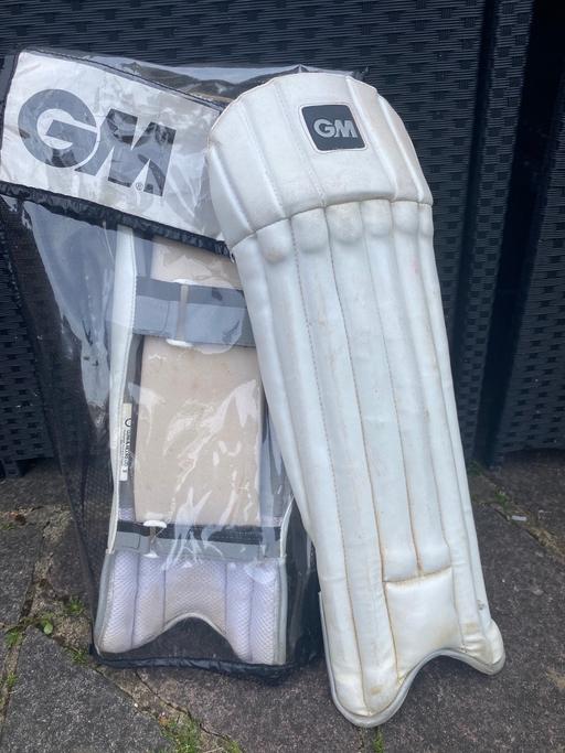 Buy & Sell Hertfordshire Watford - Photos for Wicketkeeper Pads Mens