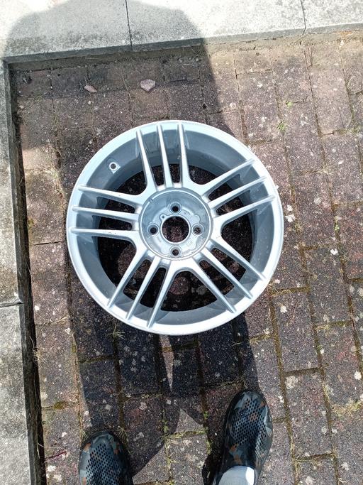 Vehicles North West London Harrow - Photos for 16inch alloy wheel VW/Skoda/Audi