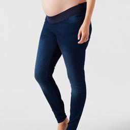 New maternity jeans, ever so stylish under the bump
Sizes 8, 10, 12, 14,16 18
Collect bl3
